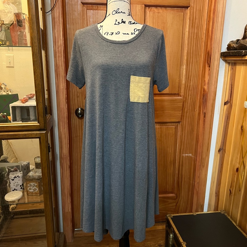 LuLaRoe Carly Dress.  Size L.  Grey/yellow.